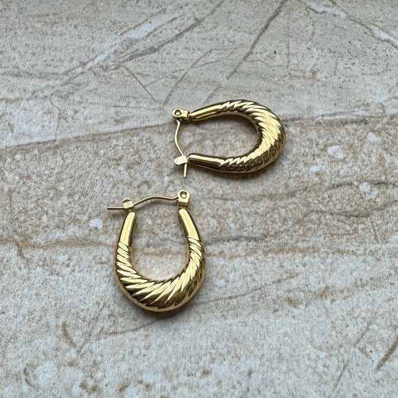 Fashion Earrings Jewelry Gold New - Picture 6 of 7